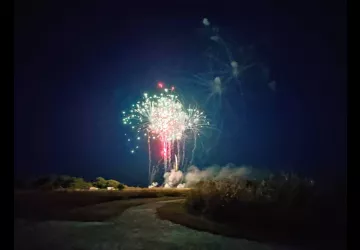 Spectacle musical  Festivités, Annulation du feu d'artifice
