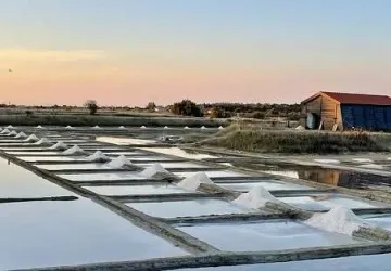 La Salorge_Le Grand-Village-Plage